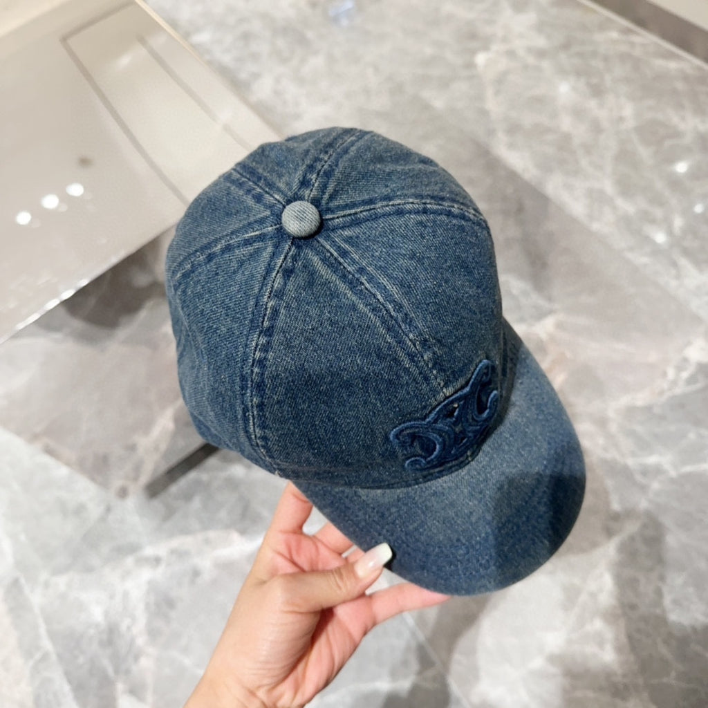 Denim Baseball Cap – Effortless Style