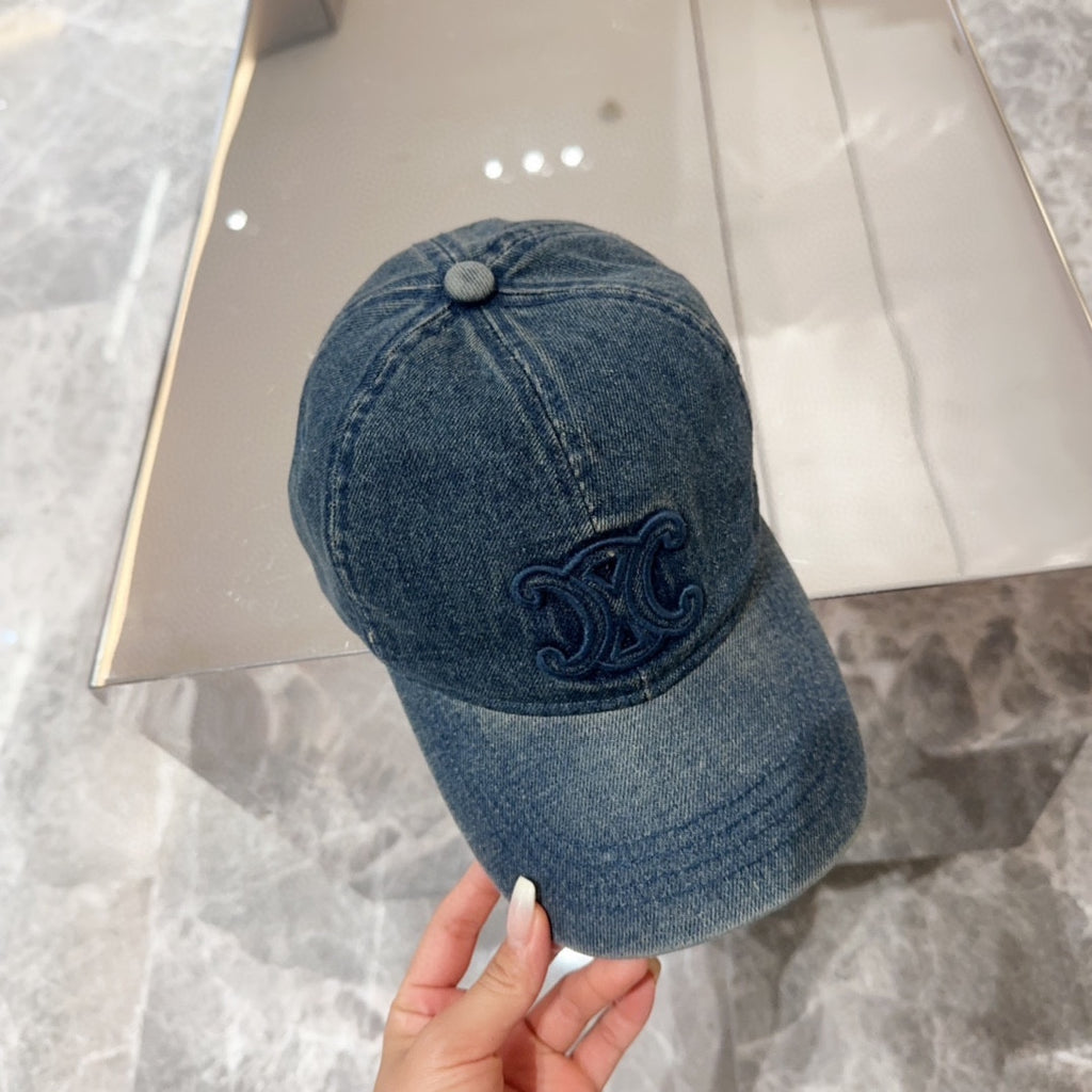 Denim Baseball Cap – Effortless Style