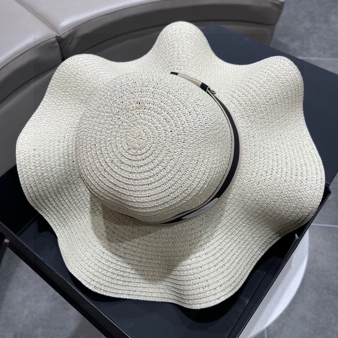 New Straw Sun Hat – Early Spring Collection