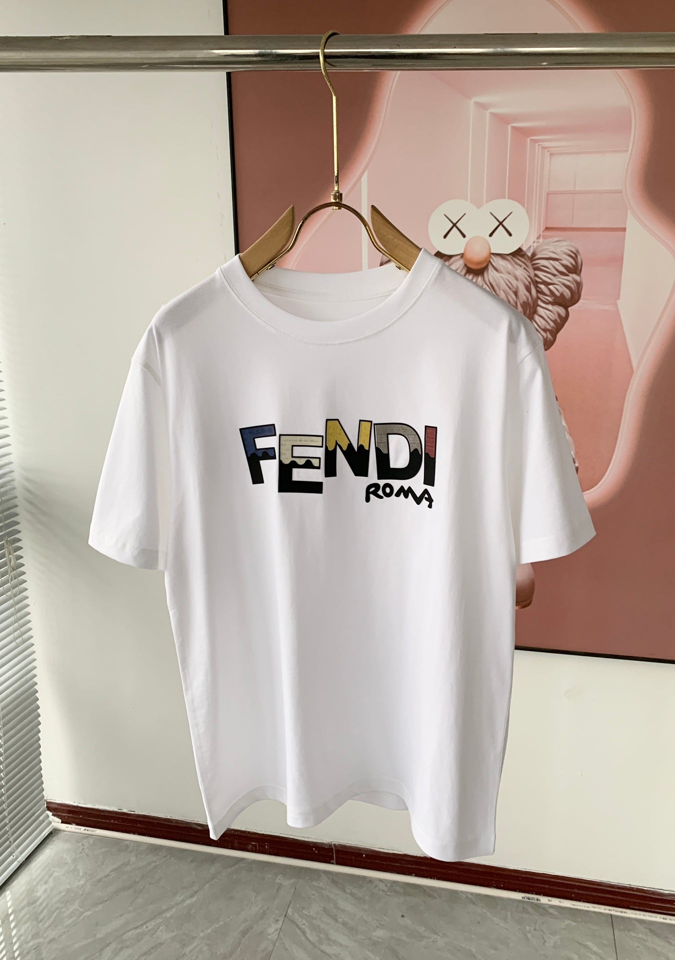 Fen* di Unisex Short Sleeve T-Shirt