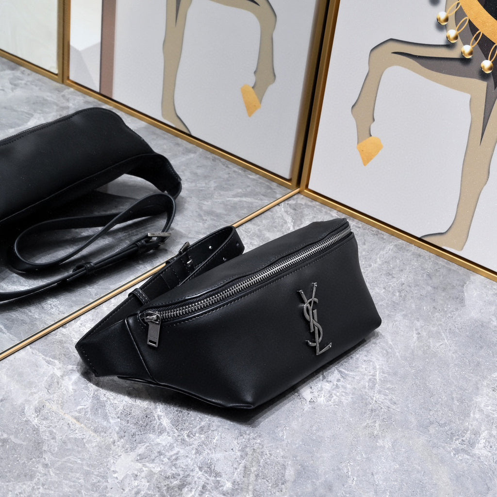 Classic Half-Moon Belt Bag