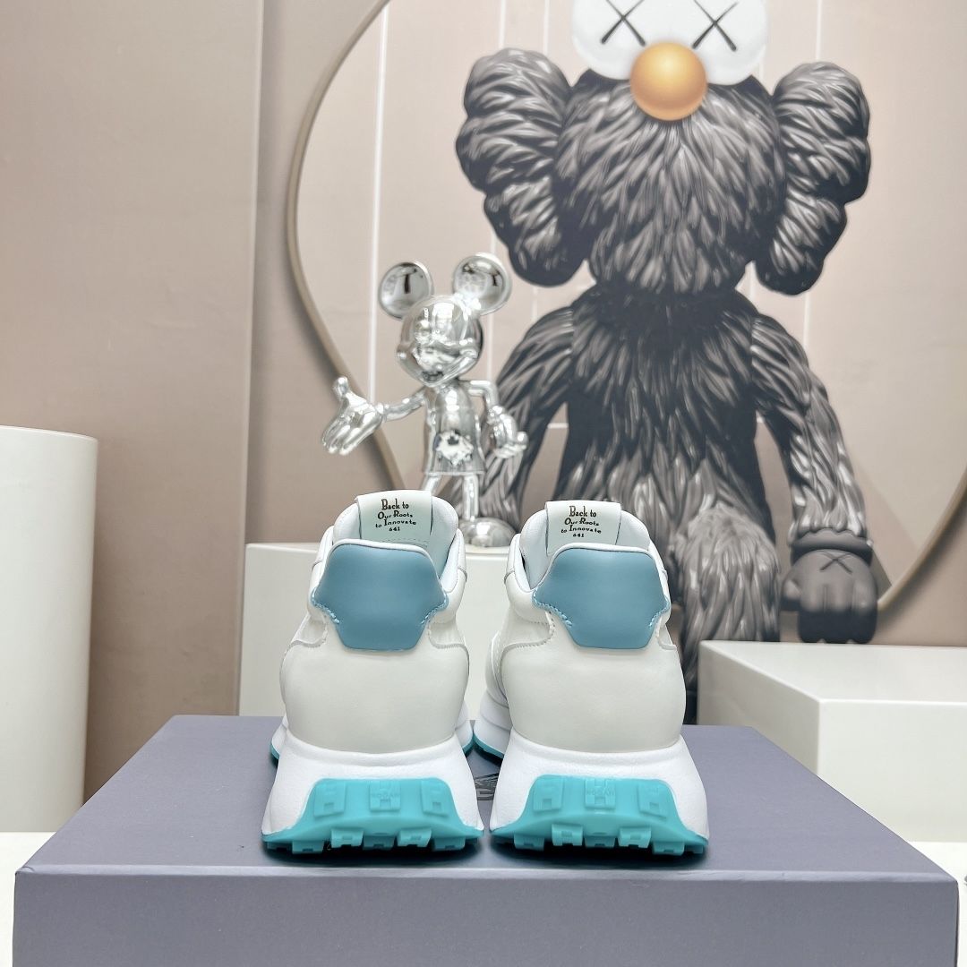 Timeless & Fashionable Sneakers