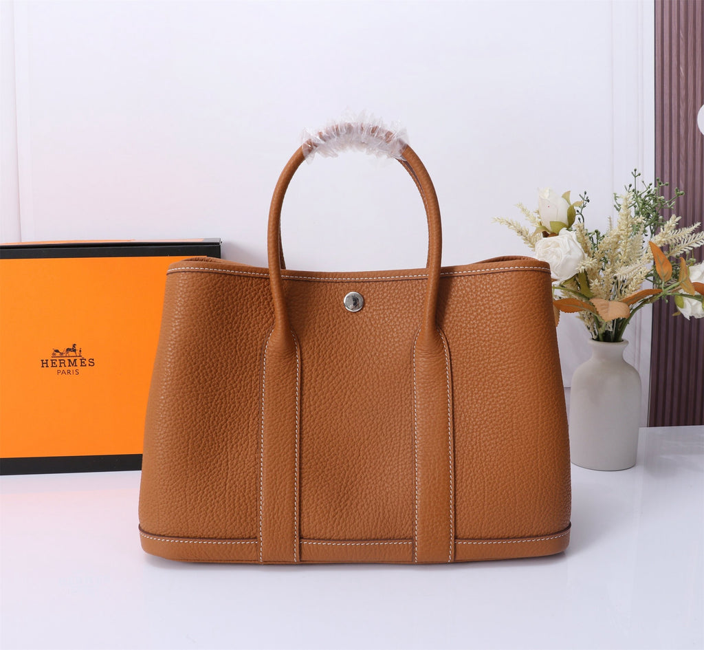 Garden Party Tote — Genuine Cowhide Leather (Premium quality)