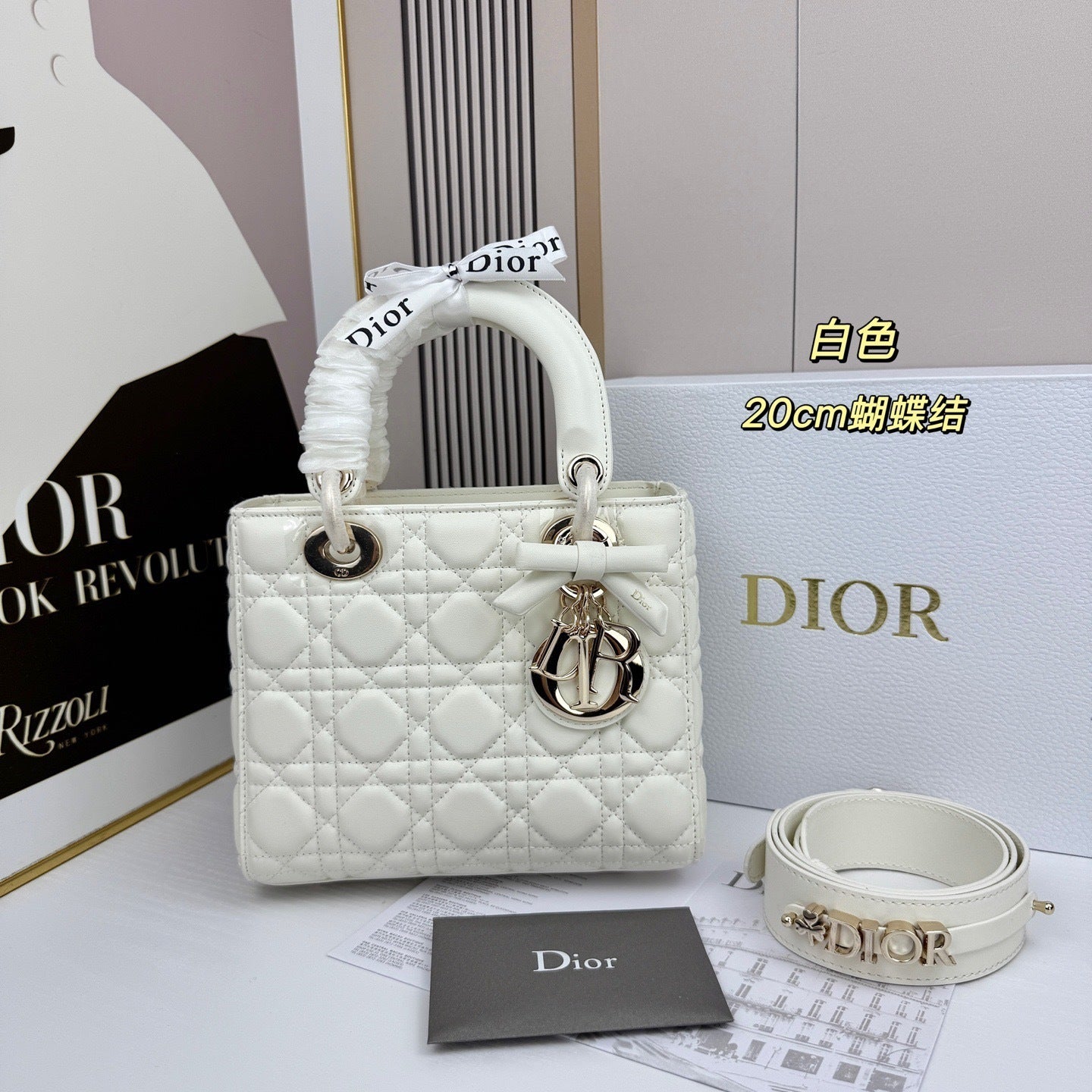 Classic Lady Bow Top-Handle Bag 26ss