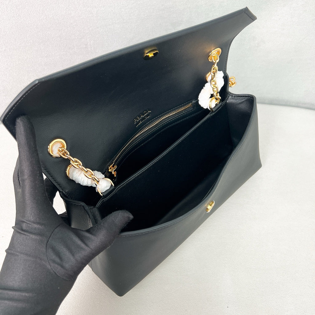 Small Premium Leather Chain Shoulder Bag (Premium Quality)