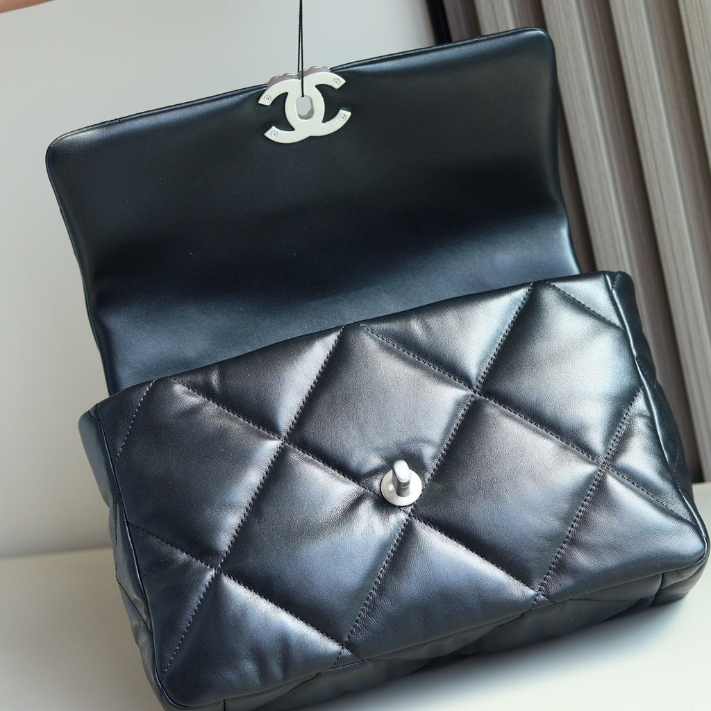 19 Bag | Goatskin Leather | 24K Gold-Tone Hardware | Medium 30cm (Premium Quality )