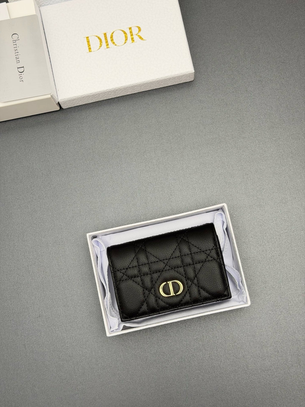 Cato Glycine Quilted Leather Wallet  (Premium Quality )