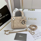 Classic Lady Bow Top-Handle Bag 26ss
