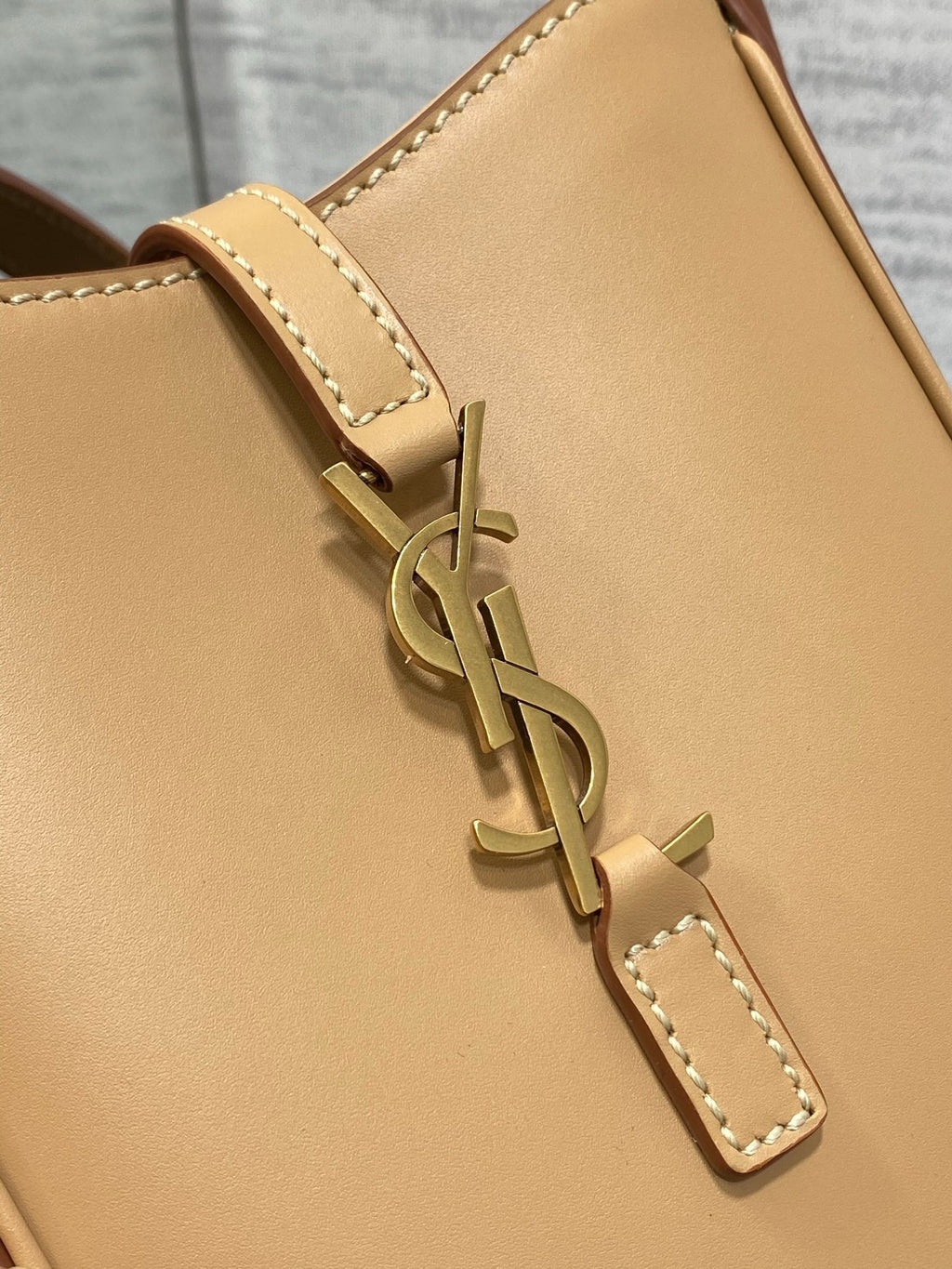 Chic Spring/Summer Tote - Minimalist Shoulder & Crossbody Style (Premium quality)