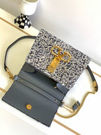 V-SLING 3D Embroidered Sequin Bag | 9866 MTX