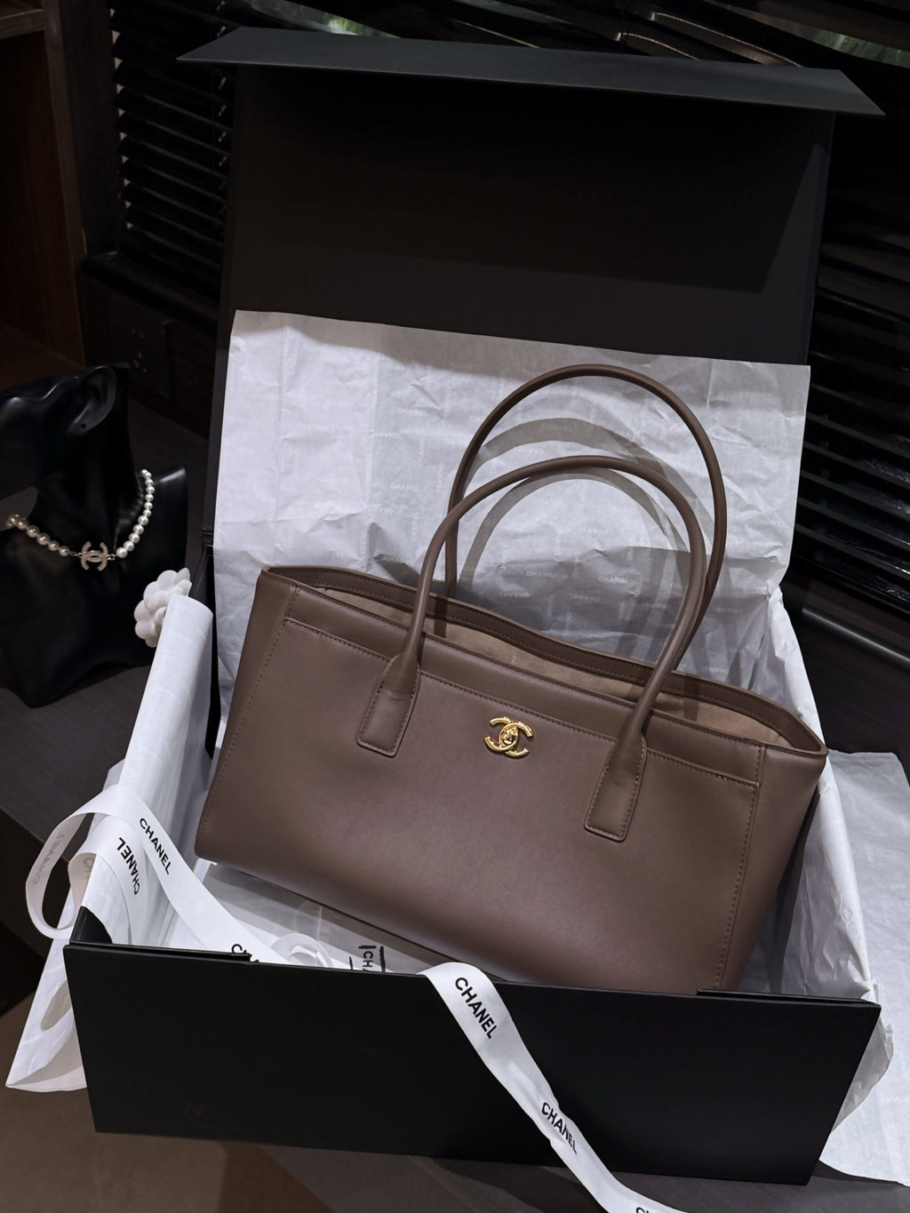 26S Cerf Tote | AS-6243 | Premium Quality