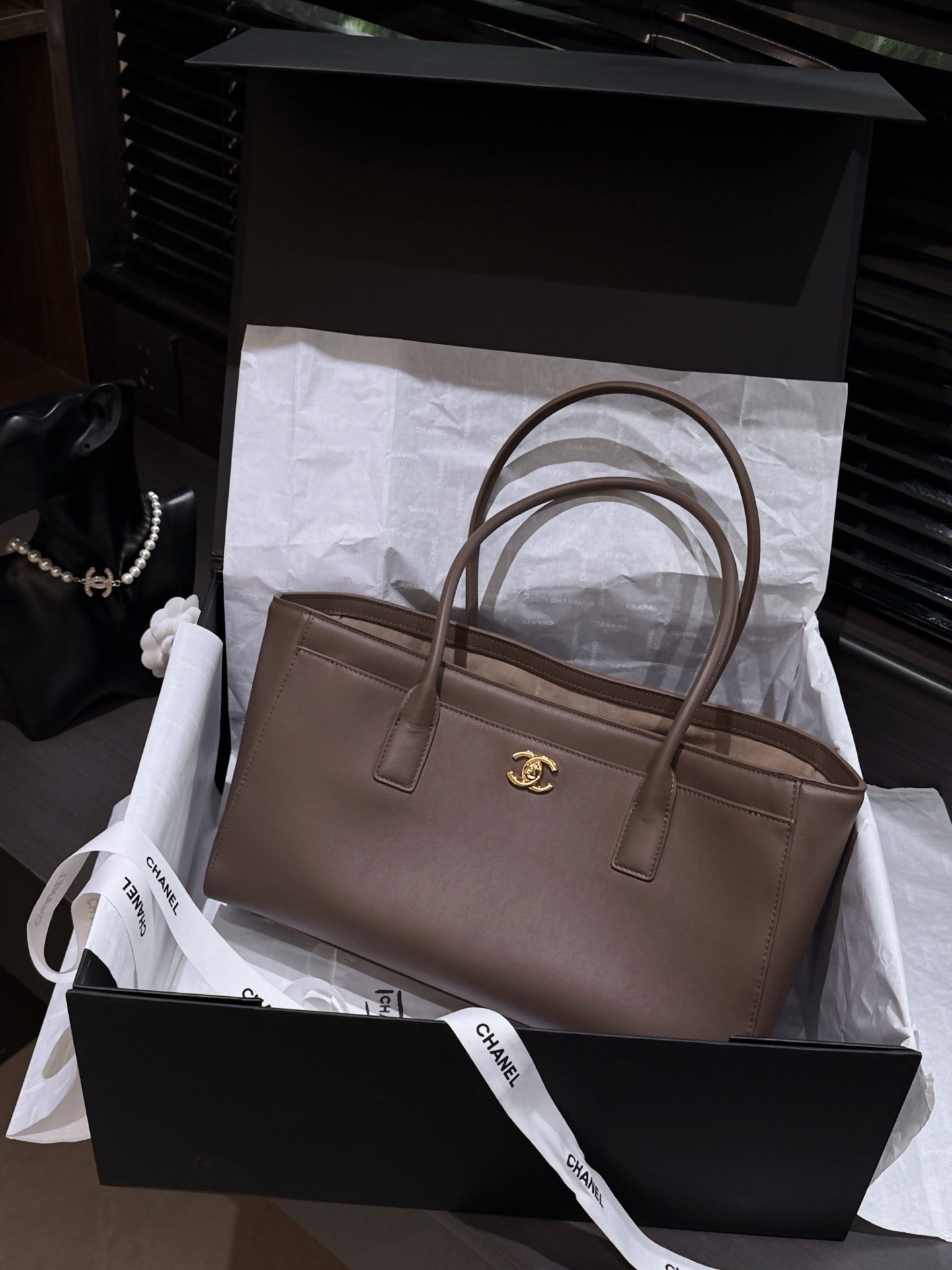 26S Cerf Tote | AS-6243 | Premium Quality
