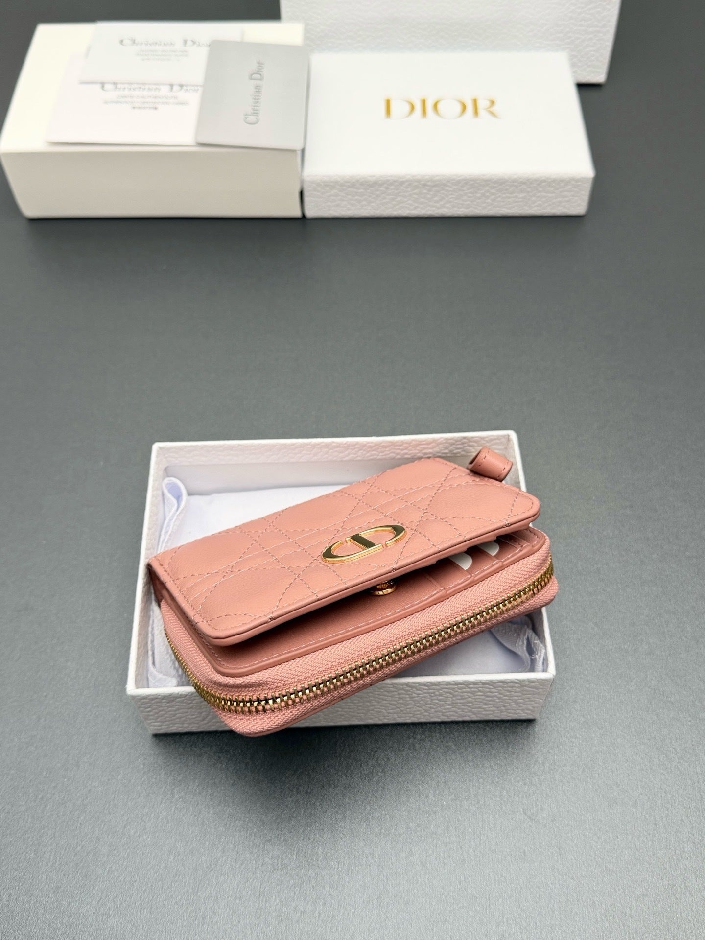 Cato Glycine Quilted Leather Wallet  (Premium Quality )