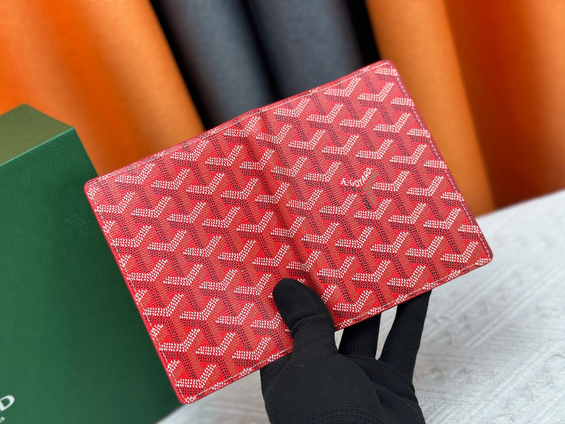 Premium Passport Holder – Timeless Travel Companion