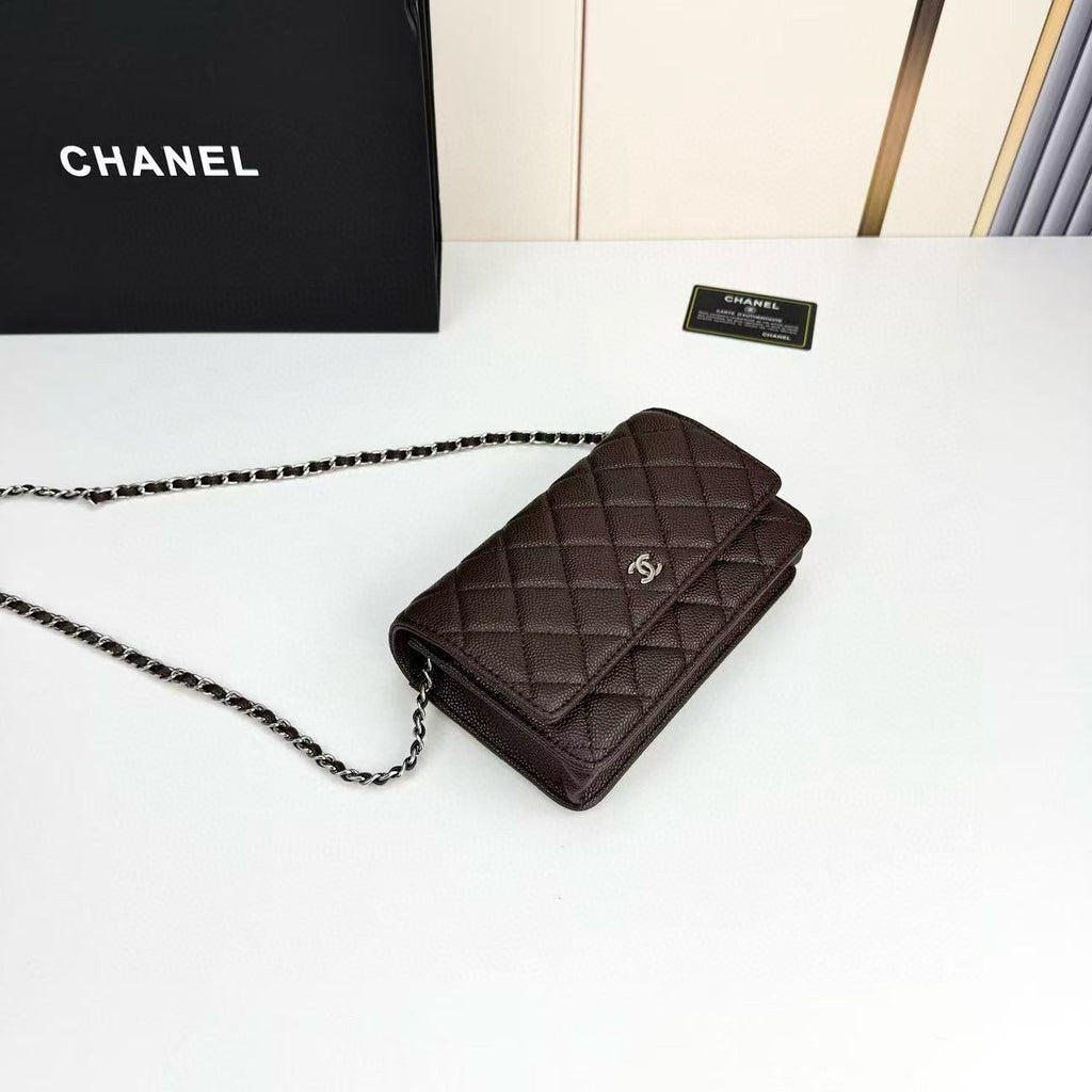 C woc Chain Wallet Bag