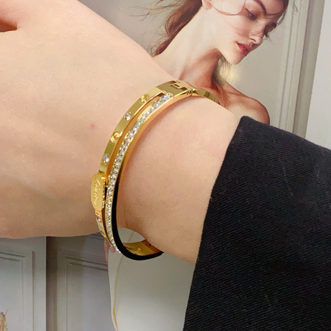 Slim Pavé Crystal Bangle – Refined Elegance