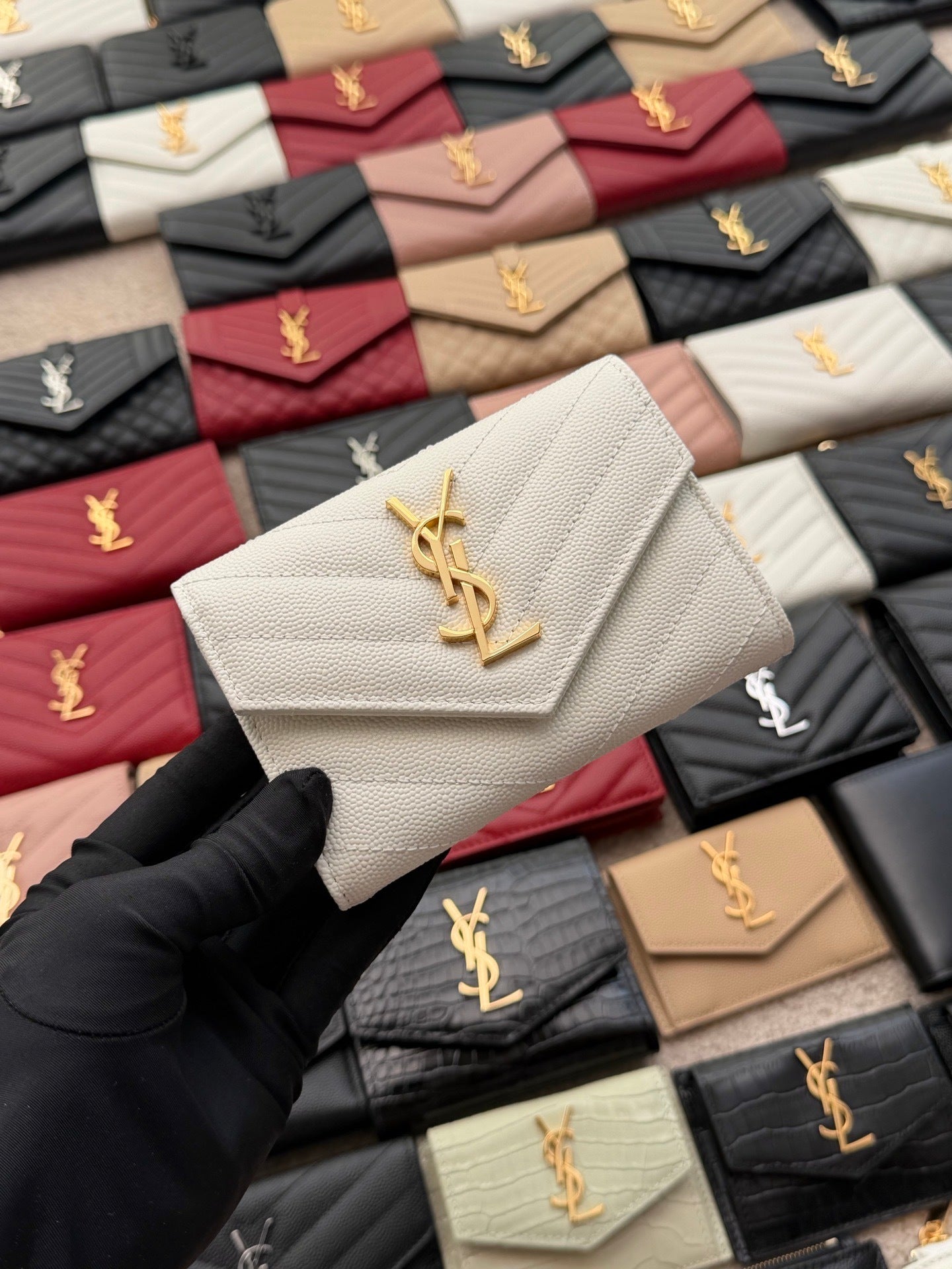 Matelassé Short Leather Envelope Wallet (Premium Quality )