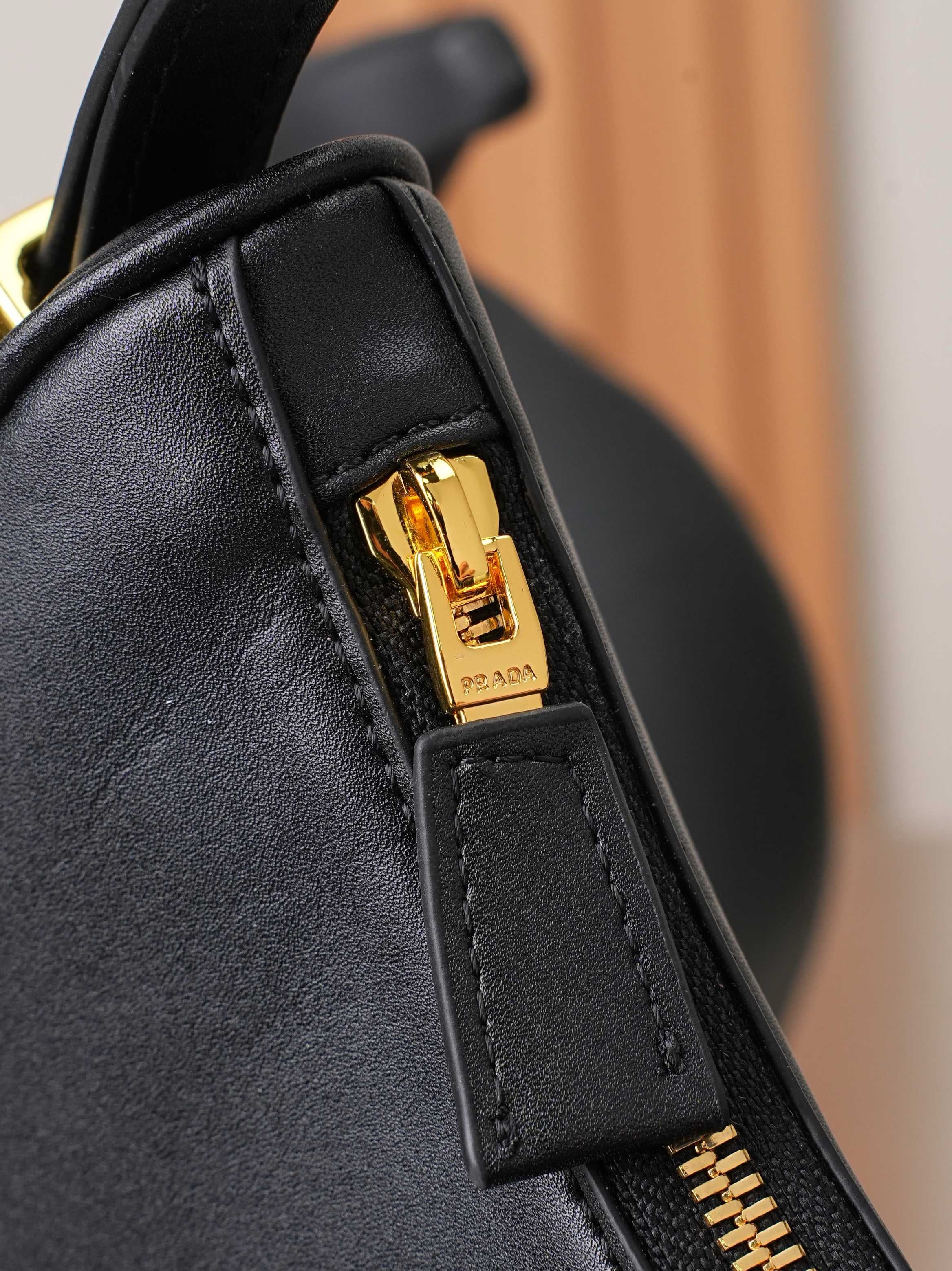 MOON Crescent Bag