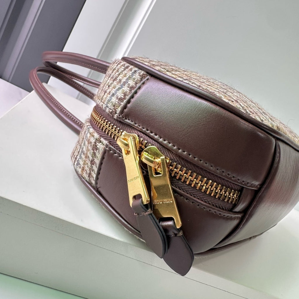 Houndstooth Bowling Bag – New Collection