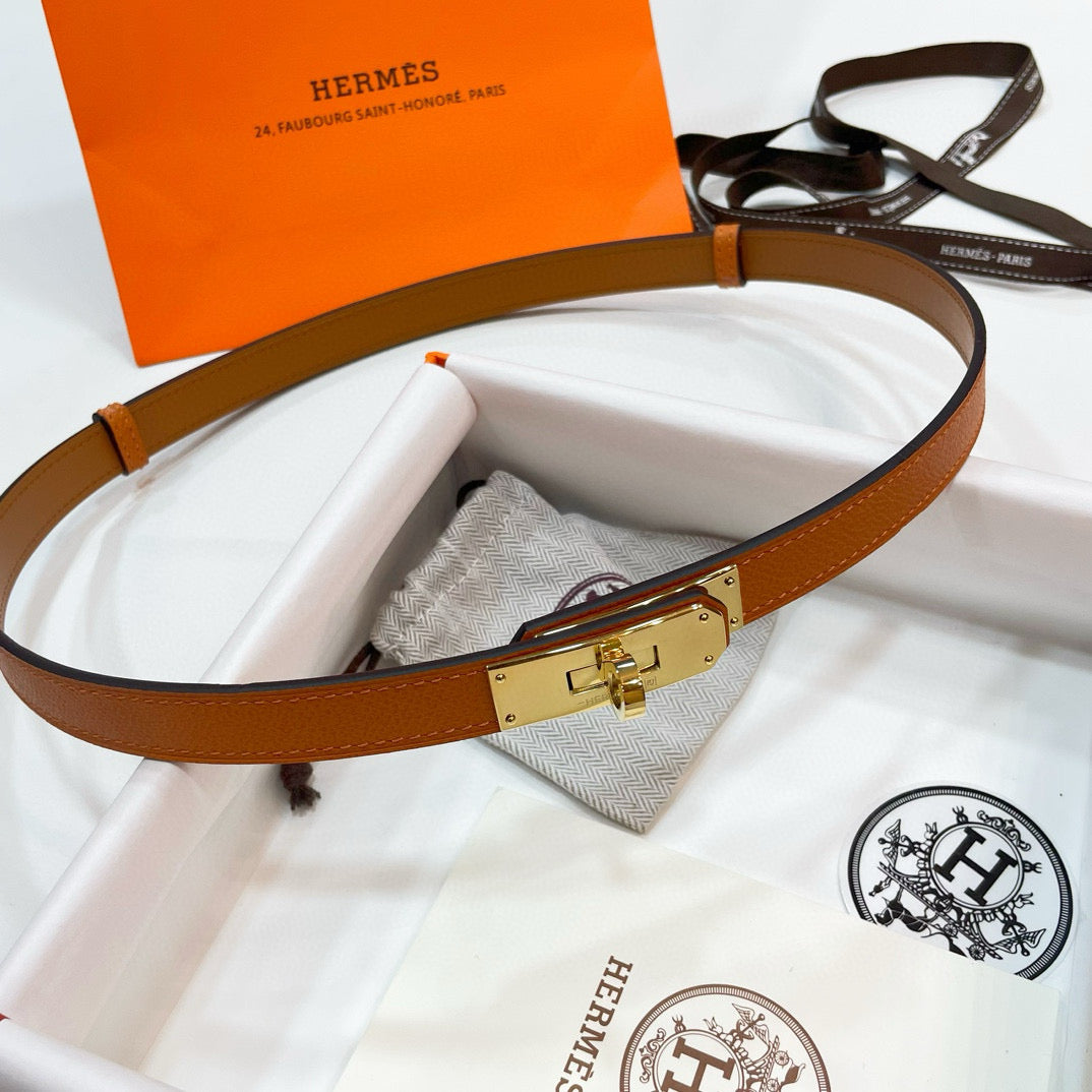 Slim Leather Waist Belt – Adjustable Fit