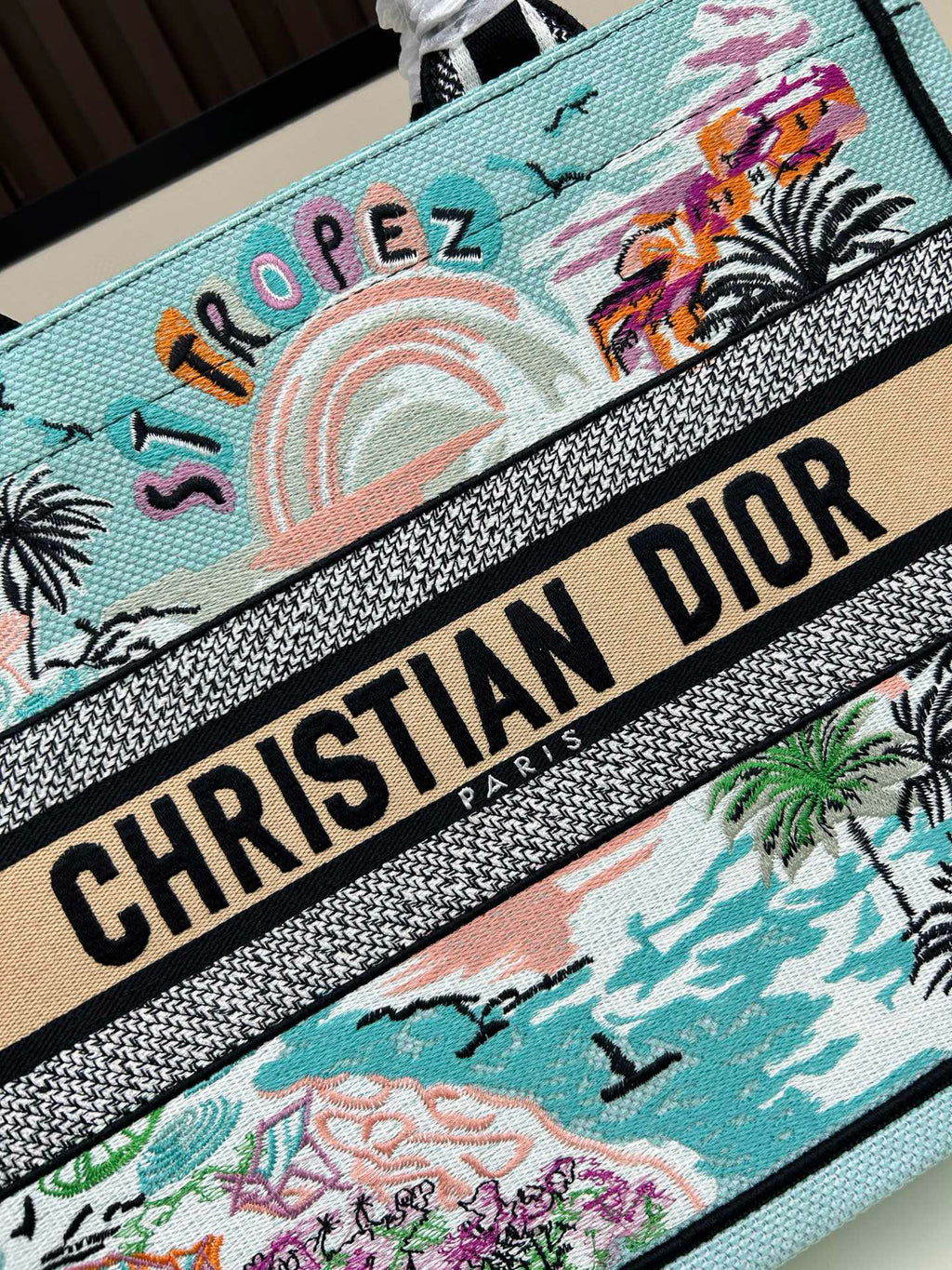 D Vintage Artistic Embroidered Tote Bag