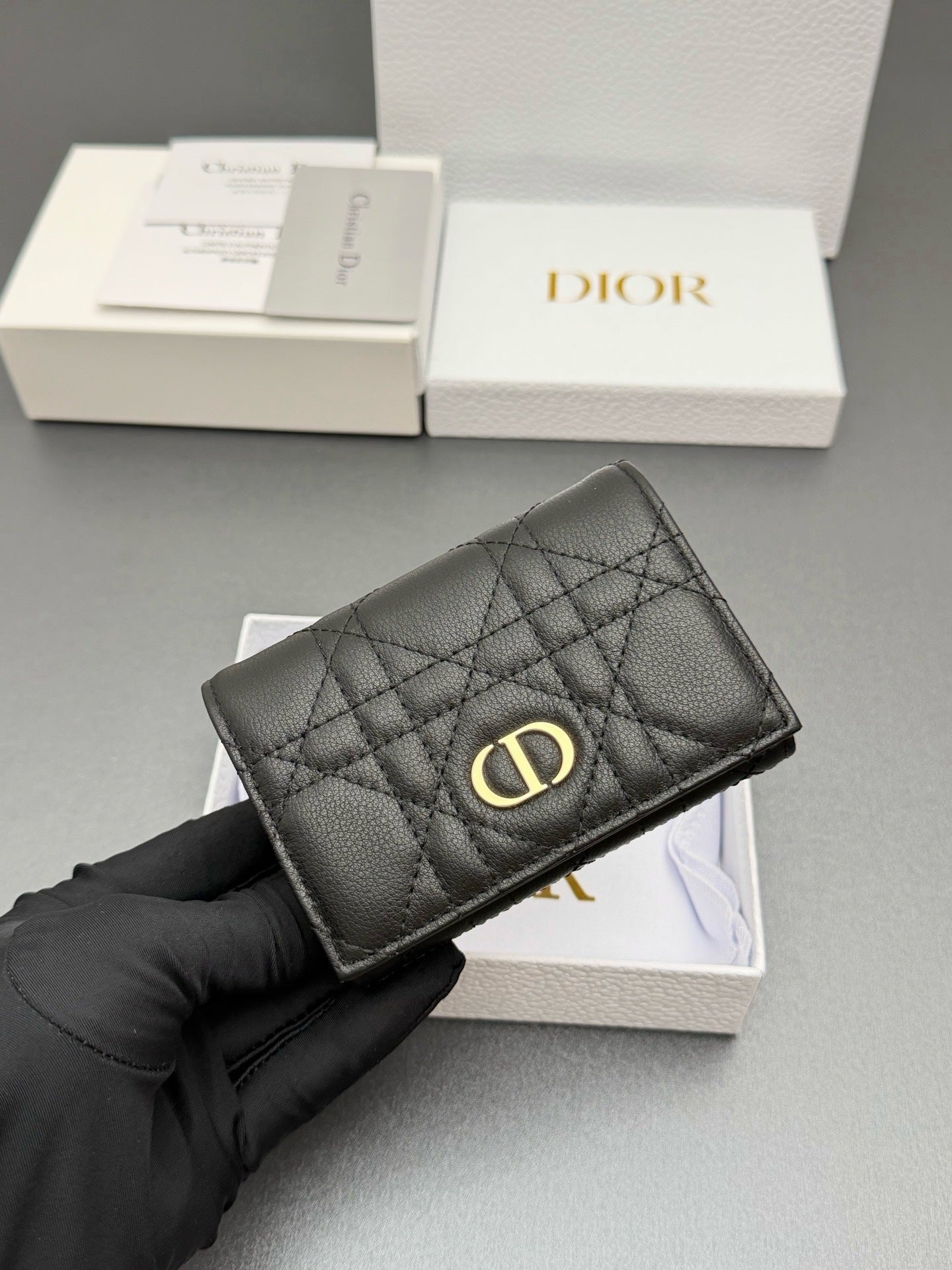 Cato Glycine Quilted Leather Wallet  (Premium Quality )