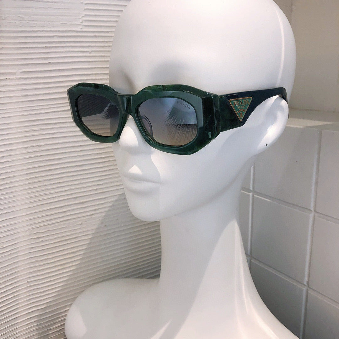 Elevate Your Summer Style: Chic and Distinctive Sunglasses