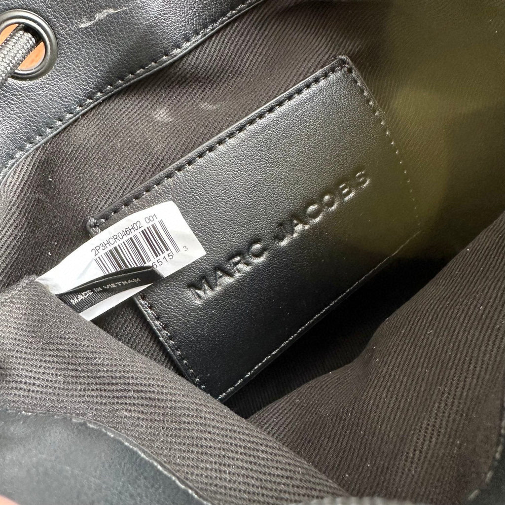 The Bucket Shoulder Bag – Chic and Functional Design (Premium Quality)