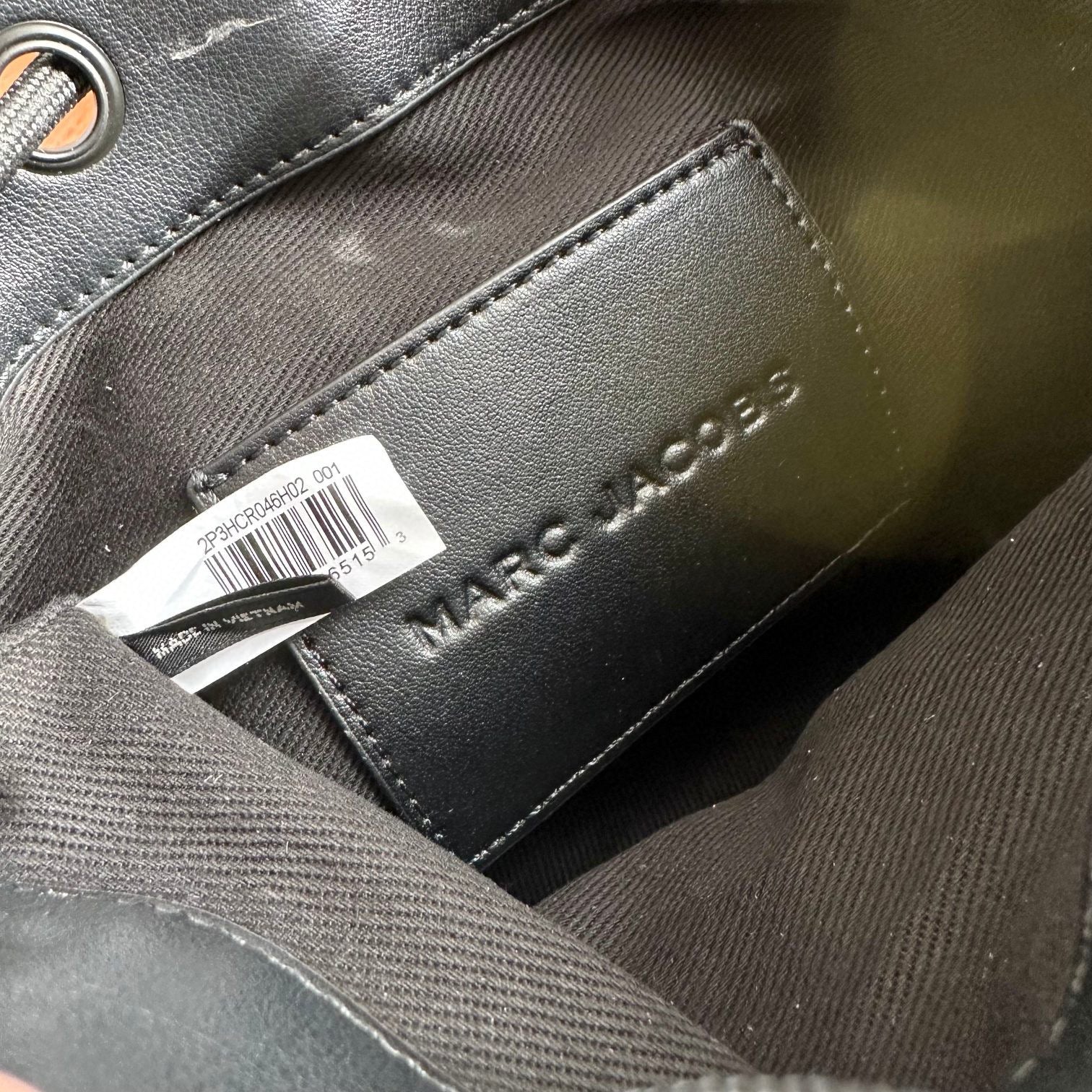 The Bucket Shoulder Bag – Chic and Functional Design (Premium Quality)