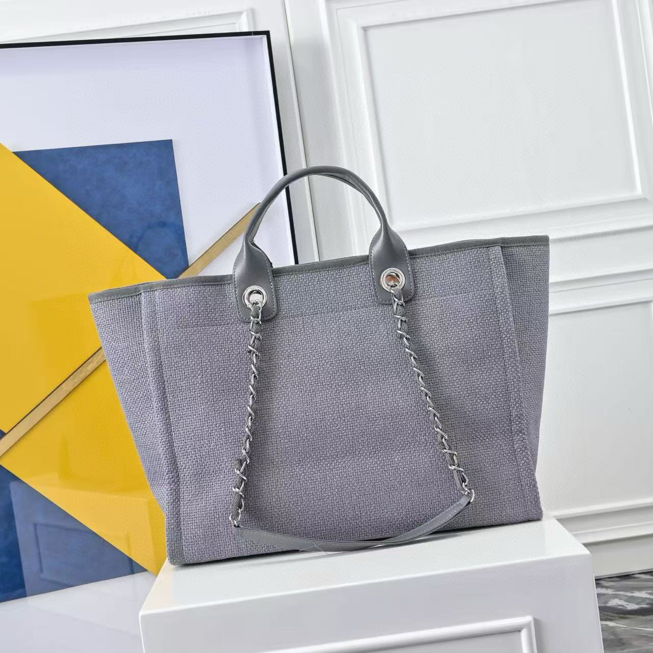Luxury Canvas Tote (AS3257) – Limited Edition