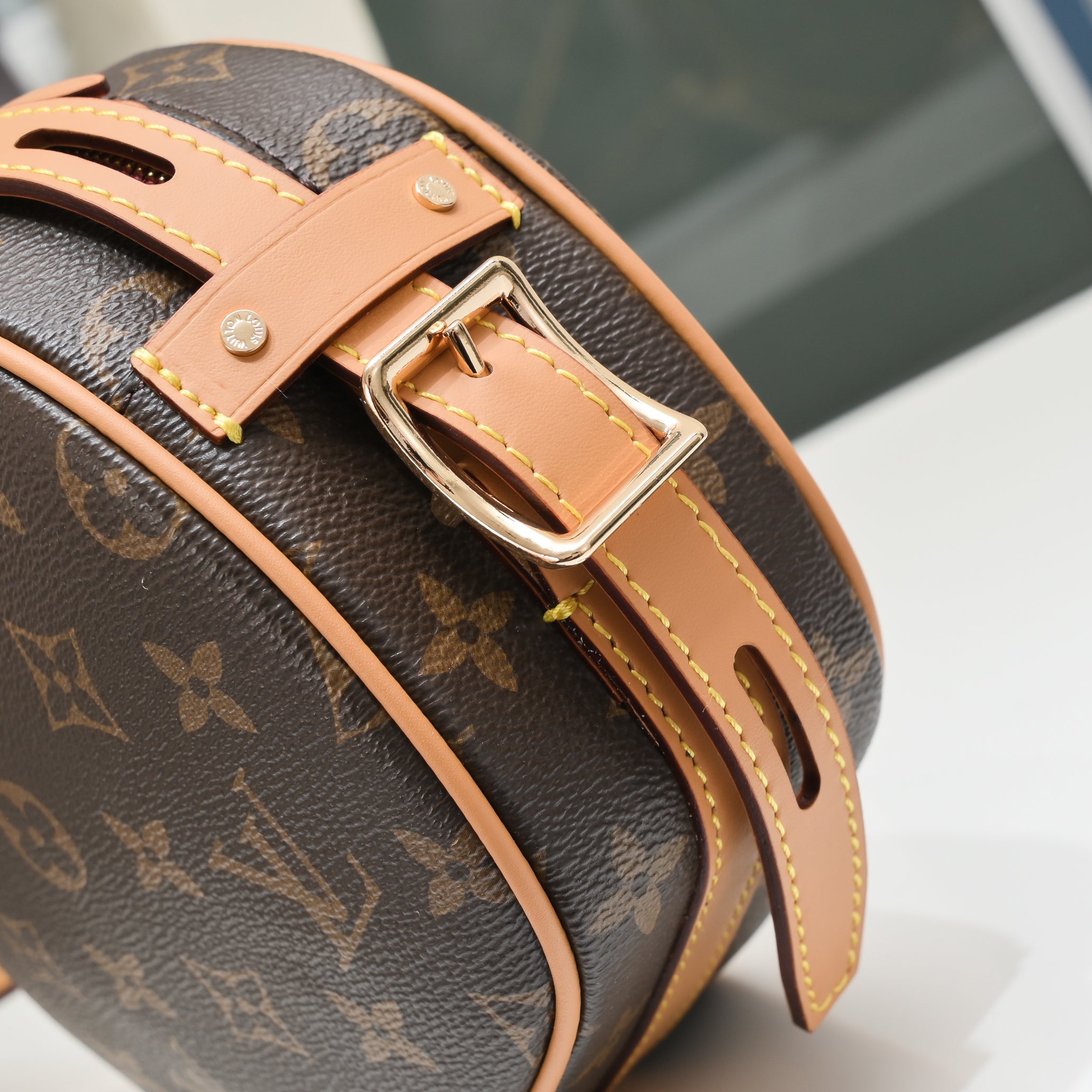 Boite Chapeau Bag (Premium Quality )