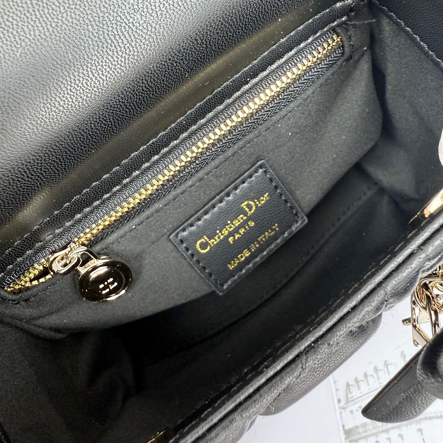 Classic Lady Bow Top-Handle Bag 26ss