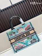 D Vintage Artistic Embroidered Tote Bag