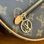 Croissant Loop Bag | Chain & Leather Strap |Premium Quality|