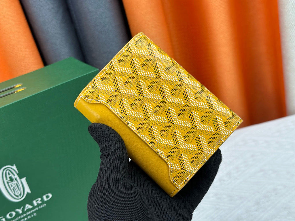 Classic Tri-Fold Wallet & Card Holder