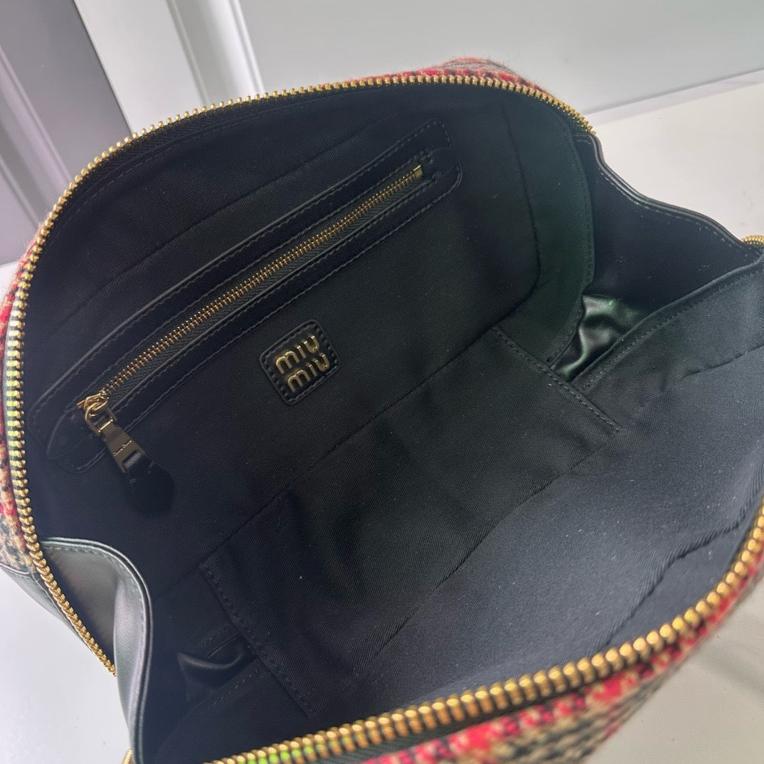 Houndstooth Bowling Bag – New Collection