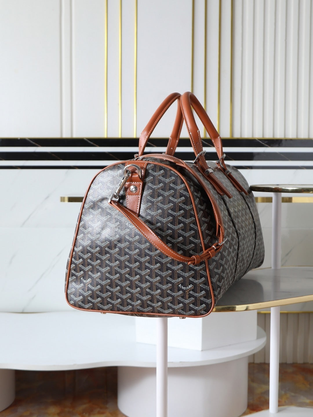 The BOSTON 50 Traveler (Premium Quality)