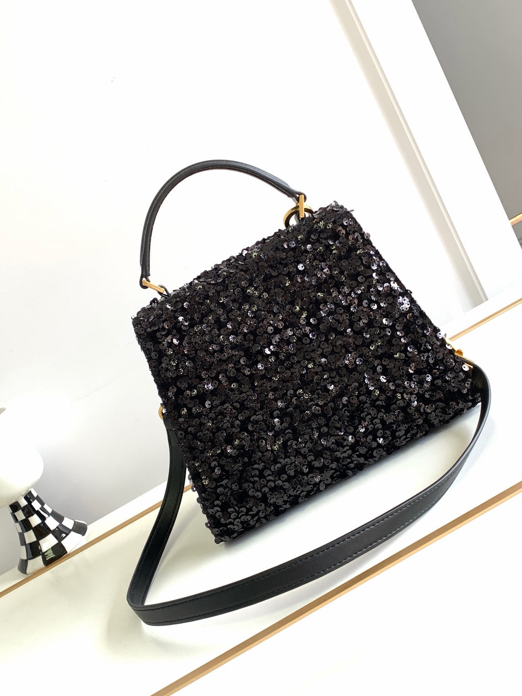 V-SLING 3D Embroidered Sequin Bag | 9866 MTX