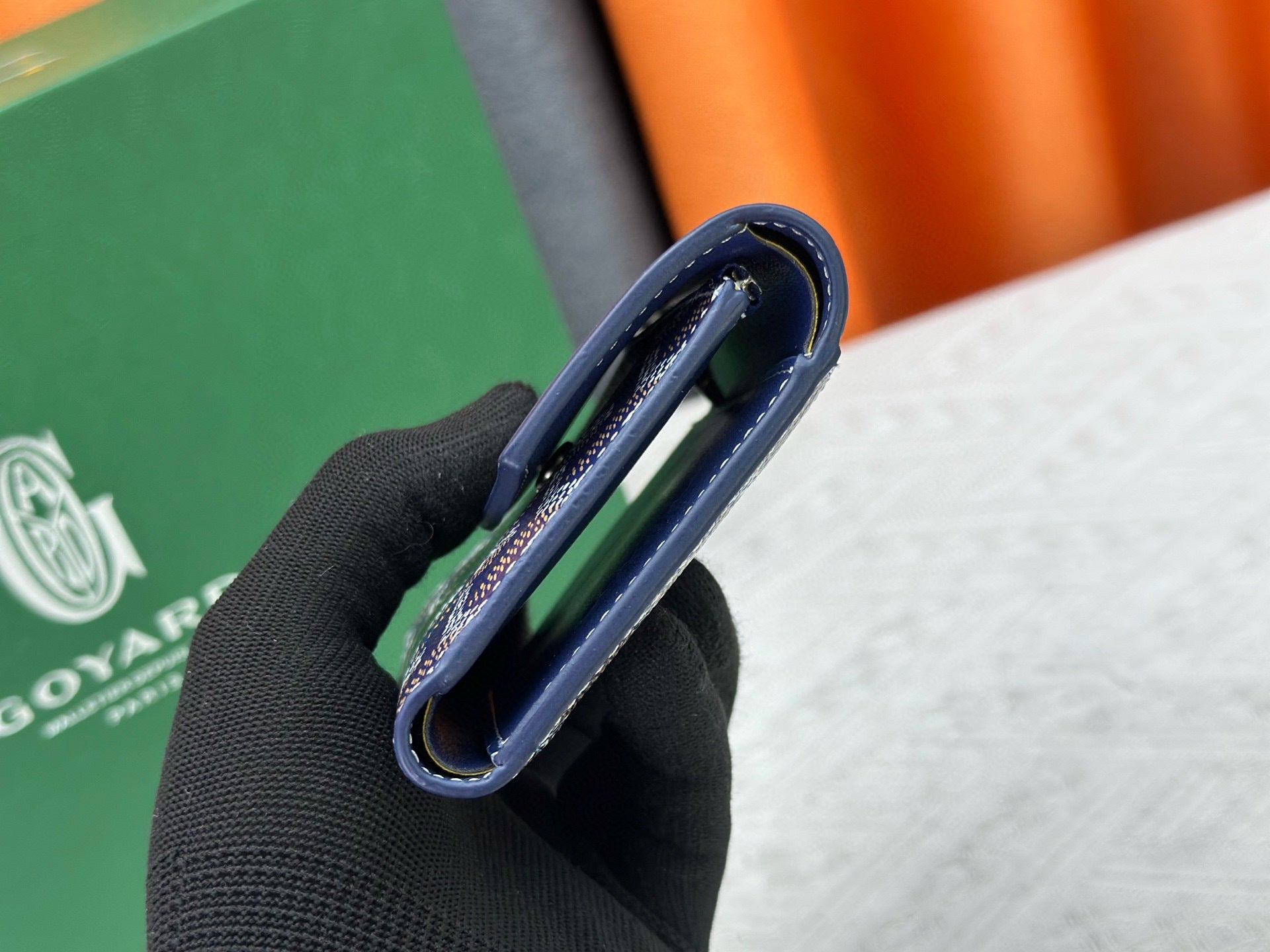 Classic Tri-Fold Wallet & Card Holder