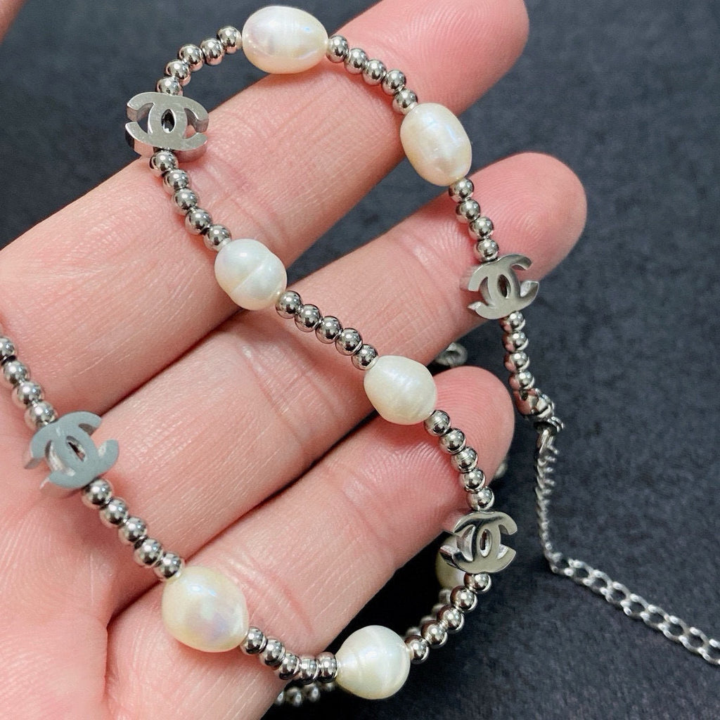 Natural Freshwater Pearl Necklace