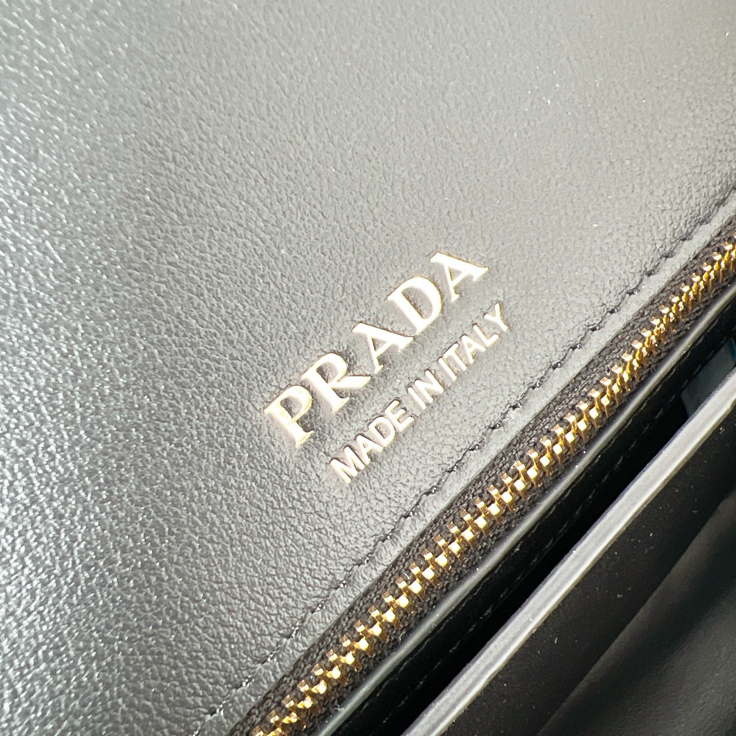 Small Premium Leather Chain Shoulder Bag (Premium Quality)