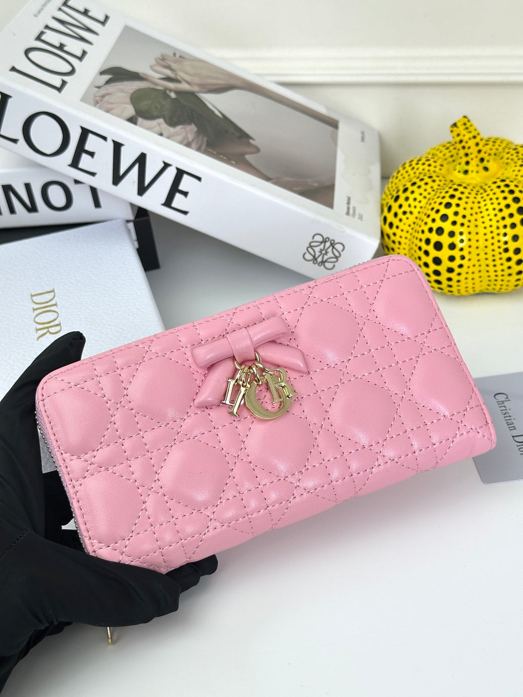 D Bow Logo Card Holder | S2867/ S2866| Lambskin |