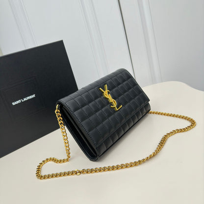 Introducing the CASSA*NDRE Chain Bag: Timeless Elegance and Practicality by Y*S*L