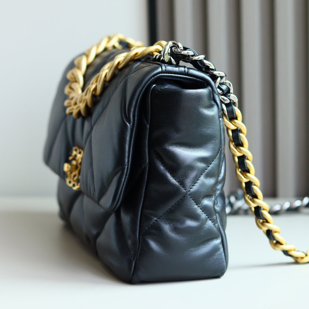 19 Bag | Goatskin Leather | 24K Gold-Tone Hardware | Medium 30cm (Premium Quality )