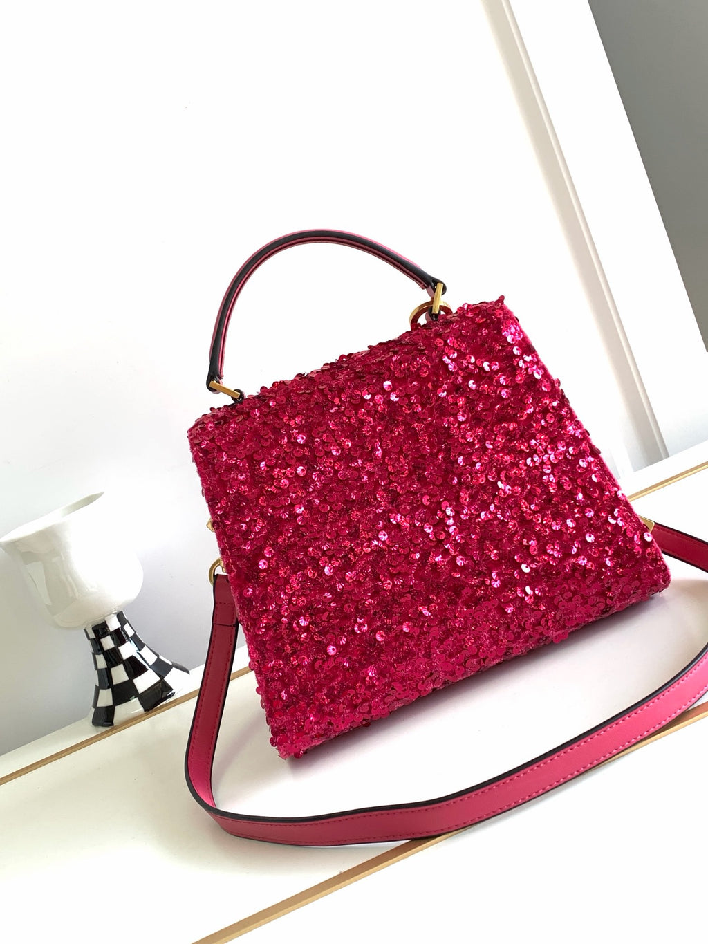 V-SLING 3D Embroidered Sequin Bag | 9866 MTX