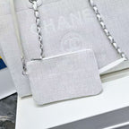 Luxury Canvas Tote (AS3257) – Limited Edition