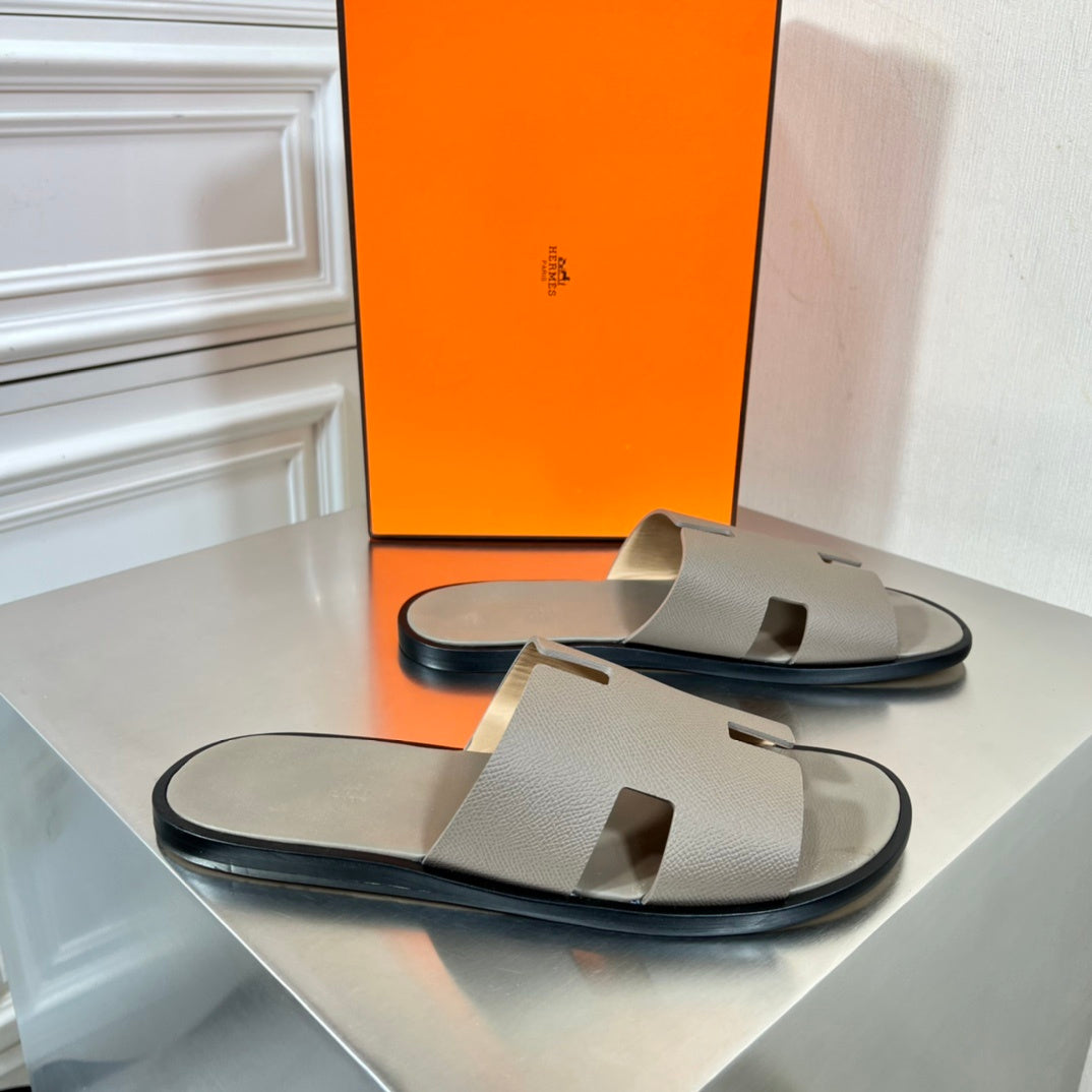 Izmir Slide Sandals 🩴✨