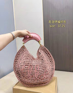 Summer Woven Banana Bag – 2025 Trend Piece