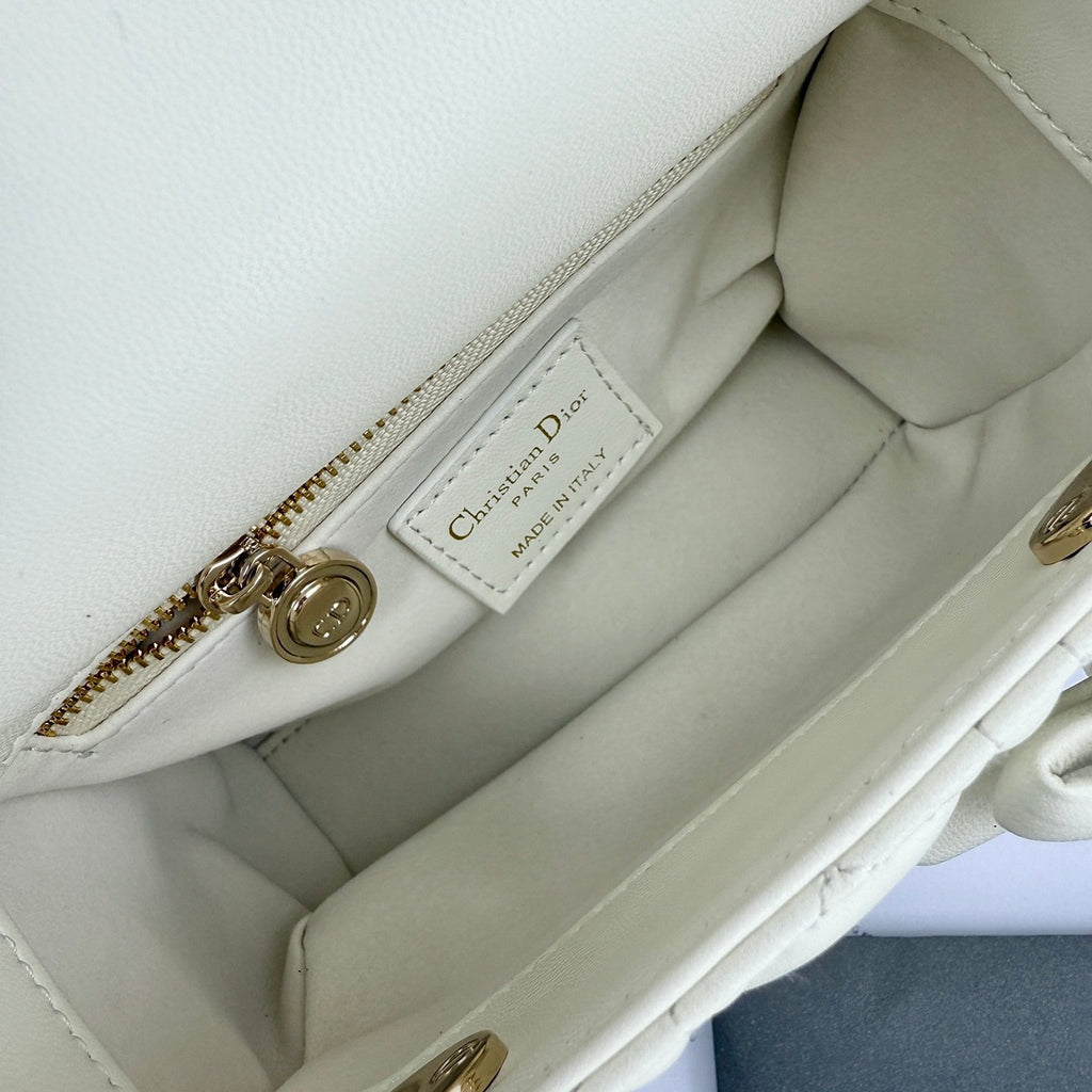 Classic Lady Bow Top-Handle Bag 26ss
