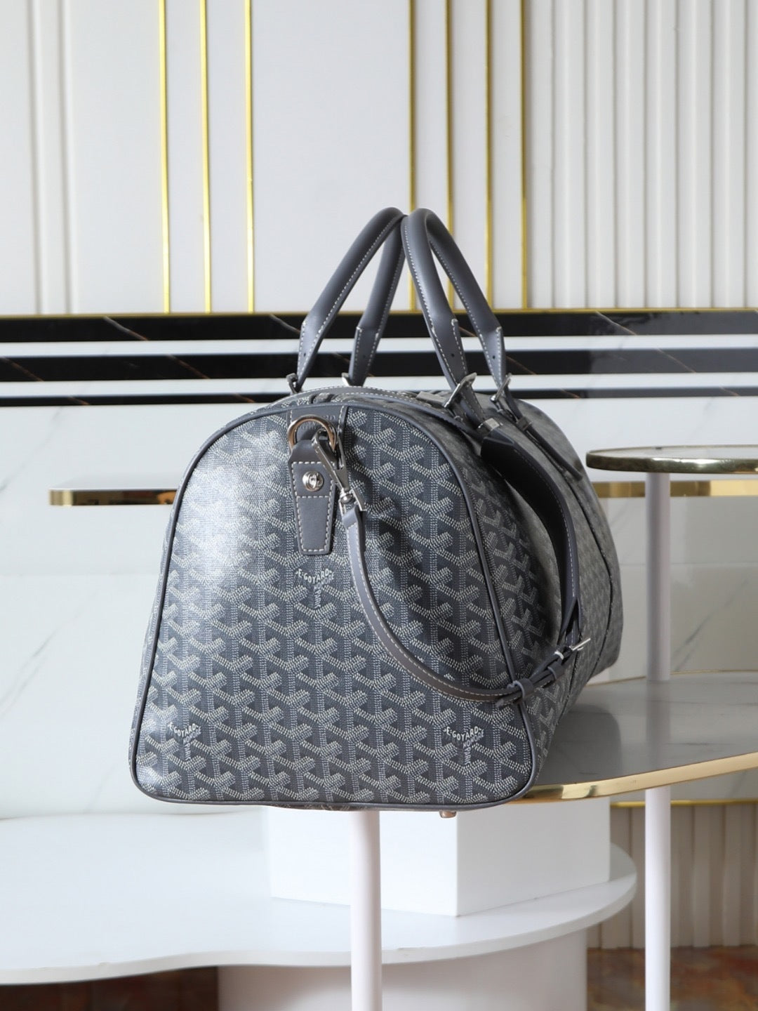 The BOSTON 50 Traveler (Premium Quality)